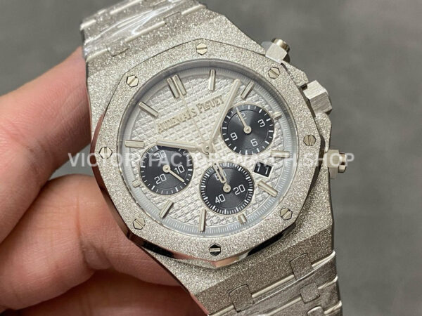 OMF Factory Frosted Audemars Piguet Royal Oak Chronograph 26240STOO1 (10) OMF Factory Frosted Audemars Piguet Royal Oak Chronograph 26240ST.OO.1220ST.03 41mm Full Frosted White Gold Silver Dial