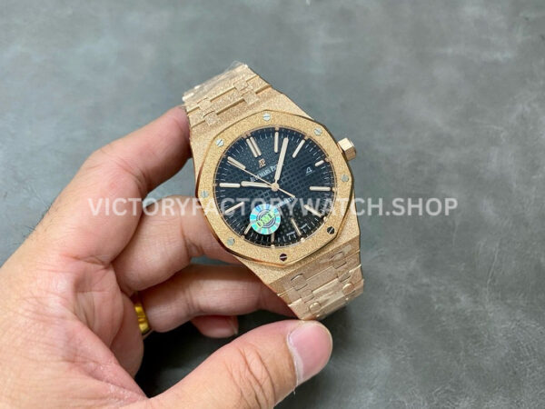 OMF Factory Frosted Audemars Piguet Royal Oak Selfwinding 15400oroo1220or01 41 (4) OMF Factory Frosted Audemars Piguet Royal Oak Selfwinding 15400or.oo.1220or.01 41mm Full Rose Gold Black Dial