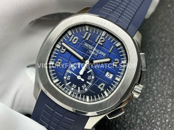 P1 Factory Patek Philippe Aquanaut 5968G-001 42.2mm White Gold Blue Rubber Strap Arabic Numerals Blue Dial