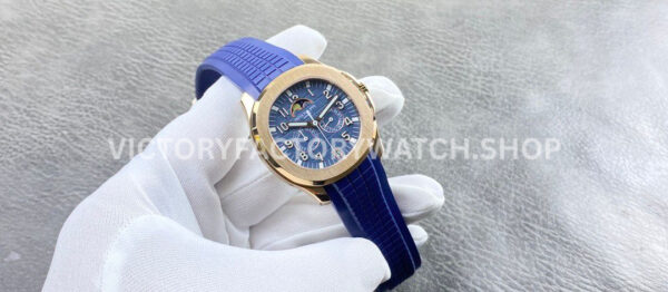 PP+ Factory Patek Philippe Aquanaut 5261R-001 40mm Rose Gold Blue Rubber Strap Blue Dial (3) PP+ Factory Patek Philippe Aquanaut 5261R-001 39.9mm Rose Gold Blue Rubber Strap Blue Dial