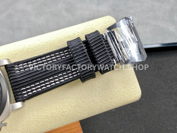 TTF Factory Panerai Luminor Luminor Marina 1950 3 Days PAM01122 Titanium Textile Strap Arabi (7) TTF Factory Panerai Luminor Marina 1950 3 Days PAM01122 44mm Titanium Textile Strap Arabic Numerals Black Dial