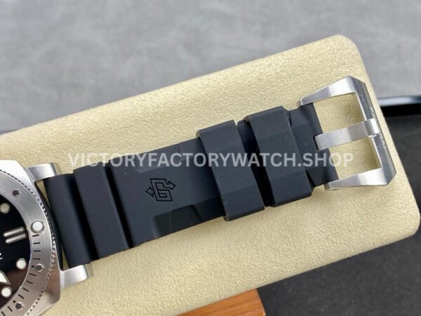 TTF Factory Panerai Submersible PAM01229 Steel Rubber Strap Black Dial