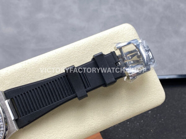 TW Factory Patek Philippe Nautilus 5726/1A-001 40mm Black Rubber Strap Diamond Bezel Black Dial