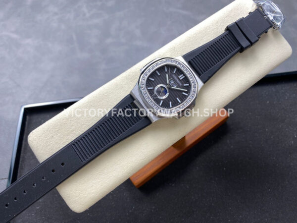 TW Factory Patek Philippe Nautilus 5726/1A-001 40mm Black Rubber Strap Diamond Bezel Black Dial