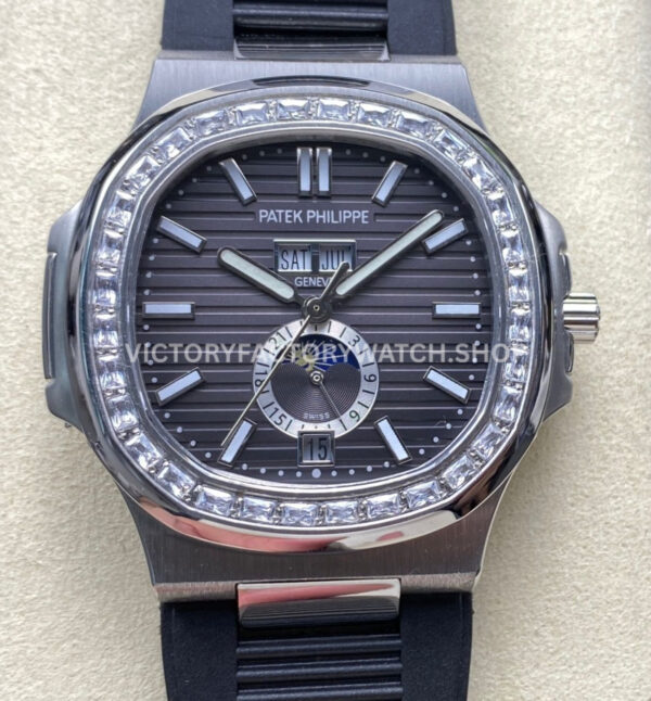TW Factory Patek Philippe Nautilus 5726 1A 001 black rubber strap black dial