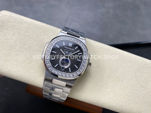 TW Factory Patek Philippe Nautilus 5726/1A-001 40mm Full Steel Diamond Bezel Black Dial