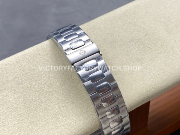 TW Factory Patek Philippe Nautilus 5726/1A-001 40mm Full Steel Diamond Bezel Grey Dial
