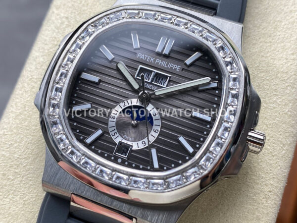 TW Factory Patek Philippe Nautilus 5726/1A-001 40mm Grey Rubber Strap Diamond Bezel Gradient Grey Dial