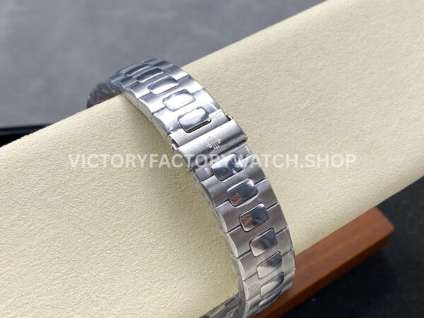 TW Factory Patek Philippe Nautilus 5726/1A-010 40mm Full Steel White Dial