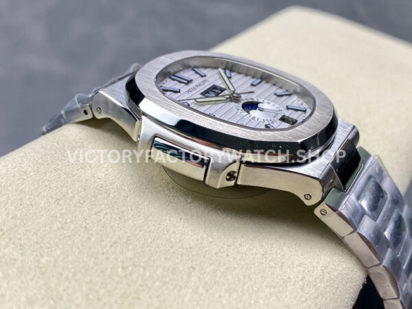 TW Factory Patek Philippe Nautilus 5726/1A-010 40mm Full Steel White Dial