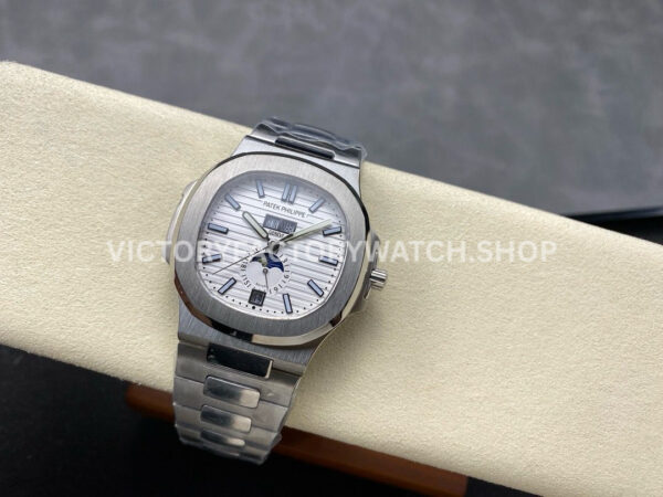 TW Factory Patek Philippe Nautilus 5726/1A-010 40mm Full Steel White Dial
