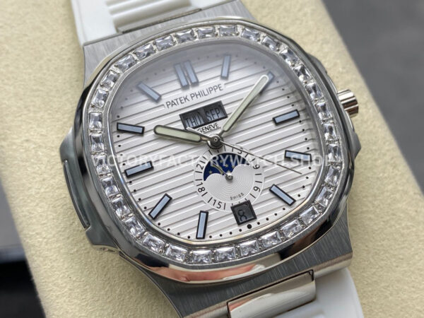 TW Factory Patek Philippe Nautilus 5726/1A-010 40mm White Rubber Strap Diamond Bezel White Dial