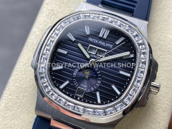 TW Factory Patek Philippe Nautilus 5726/1A-014 40mm Blue Rubber Strap Diamond Bezel Blue Dial