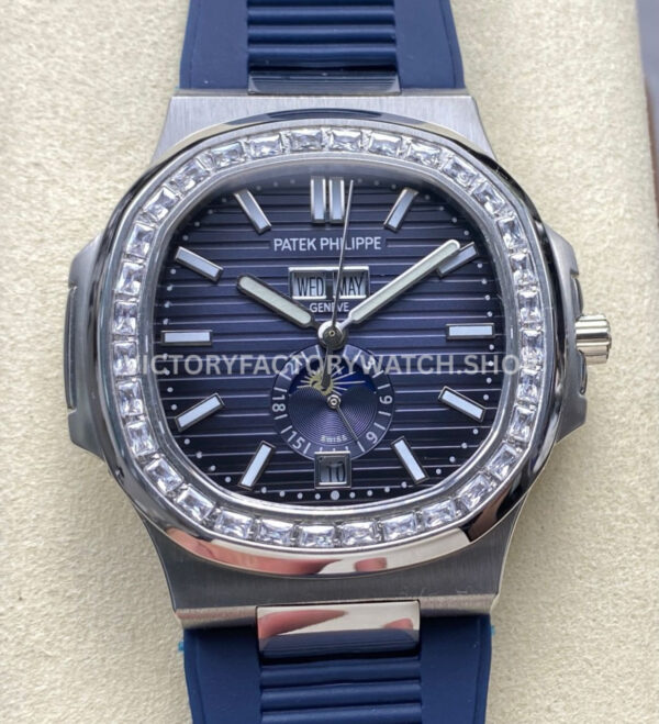 TW Factory Patek Philippe Nautilus 5726 1A 014 blue rubber strap blue dial