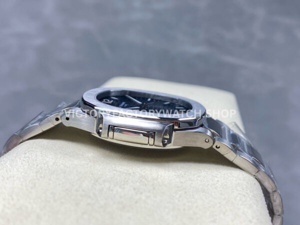 TW Factory Patek Philippe Nautilus 7118-1A-001 Blue Dial (9) TW Factory Patek Philippe Nautilus 7118-1A-001 35.2mm Full Steel Blue Dial