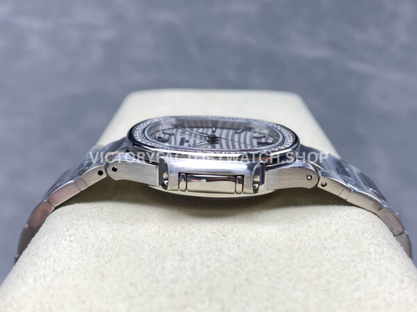 TW Factory Patek Philippe Nautilus 71181200A-010 Diamond Bezel White Dial (4) TW Factory Patek Philippe Nautilus 7118/1200A-010 35.2mm Full Steel Diamond Bezel White Dial