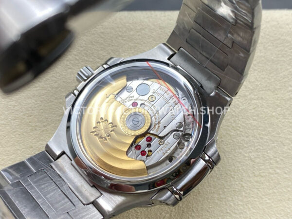 TW Factory Patek Philippe Nautilus 71181200A-010 Diamond Bezel White Dial (6) TW Factory Patek Philippe Nautilus 7118/1200A-010 35.2mm Full Steel Diamond Bezel White Dial