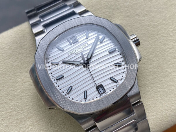 TW Factory Patek Philippe Nautilus 71181A-010 White Dial (5) TW Factory Patek Philippe Nautilus 71181A-010 35.2mm Full Steel White Dial