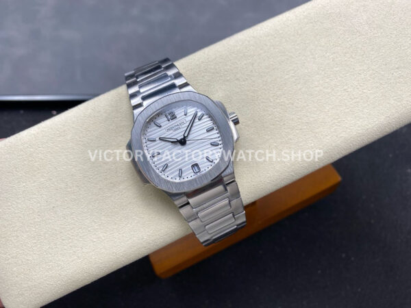TW Factory Patek Philippe Nautilus 71181A-010 White Dial (9) TW Factory Patek Philippe Nautilus 71181A-010 35.2mm Full Steel White Dial