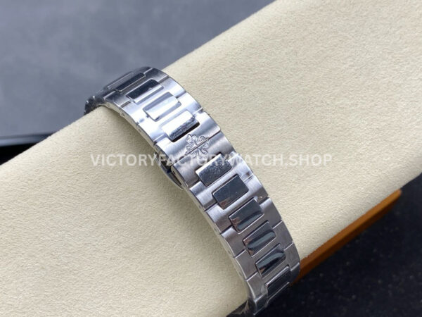 TW Factory Patek Philippe Nautilus 71181A-011 Grey Dial (5) TW Factory Patek Philippe Nautilus 7118/1A-011 35.2mm Full Steel Grey Dial