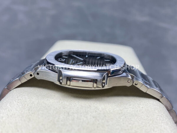 TW Factory Patek Philippe Nautilus 71181A-011 Grey Dial (8) TW Factory Patek Philippe Nautilus 7118/1A-011 35.2mm Full Steel Grey Dial