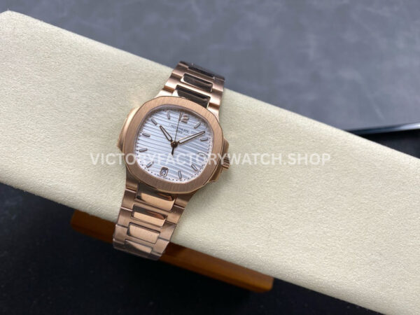 TW Factory Patek Philippe Nautilus 71181R-001 Rose Gold White Dial (8) TW Factory Patek Philippe Nautilus 7118/1R-001 35.2mm Full Rose Gold White Dial