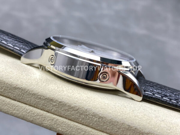 TW Factory Patek Philippe Pilot Travel Time Chronograph 5924G 42mm White Gold Arabic Numerals White Dial