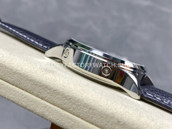TW Factory Patek Philippe Pilot Travel Time Chronograph 5924G 42mm White Gold Arabic Numerals Blue Dial
