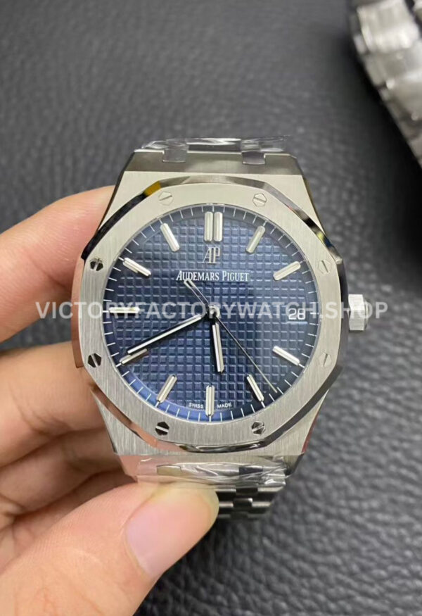 VS 15500ST blue dial AP Royal Oak steel