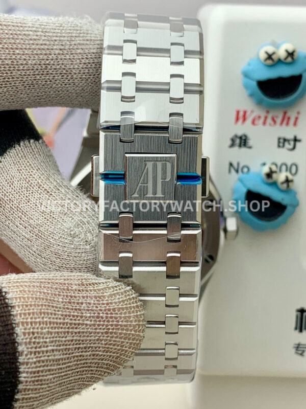 VS Factory Audemars Piguet Royal Oak Selfwinding 41mm 15500ST.OO.1220ST.02 Grey Dial (3) VS Factory Audemars Piguet Royal Oak Selfwinding 41mm 15500ST.OO.1220ST.02 Grey Dial