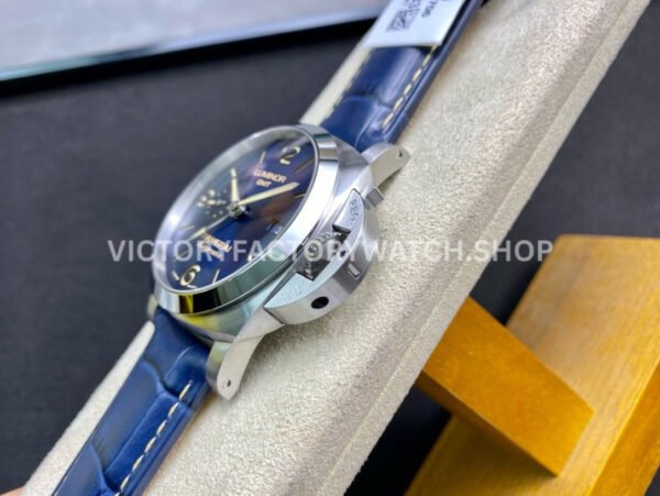 VS Factory Panerai Luminor Gmt Pam01033 44mm Steel Leather Strap Blue Dial