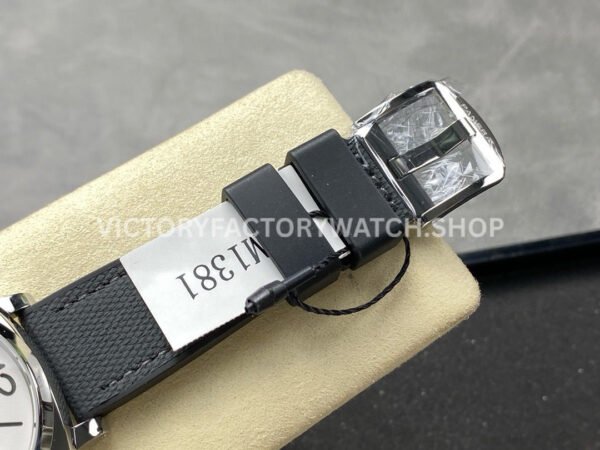 VS Factory Panerai Luminor Luna Rossa Pam1381 42mm Steel Rubber Strap White Dial