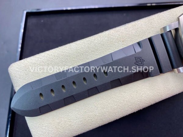 VS Factory Panerai Luminor Submersible GMT Pam00719 47mm Titanium Black Rubber Strap Blue Dial