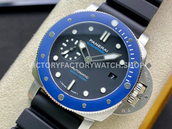 VS Factory Panerai Luminor Submersible Pam01209 42mm Steel Rubber Strap Black Dial