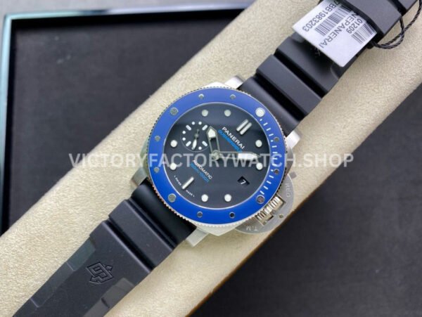 VS Factory Panerai Luminor Submersible Pam01209 42mm Steel Rubber Strap Black Dial