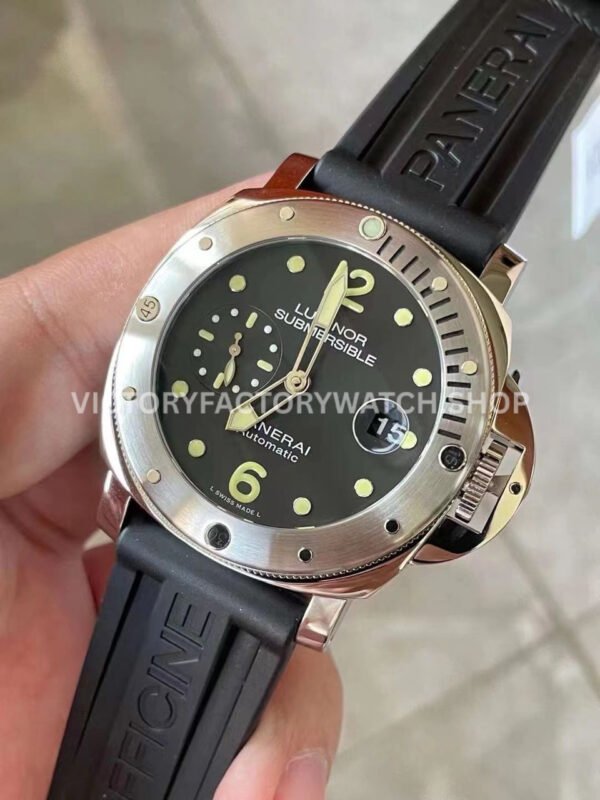 VS Factory Panerai Luminor Submersible Pam01024 44mm Steel Rubber Strap Black Dial