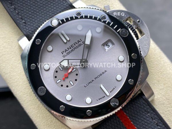 VS Factory Panerai Submersible QuarantaQuattro Luna Rossa 37th America's Cup Pam01681 44mm Steel Canvas and Rubber Strap Silver Dial