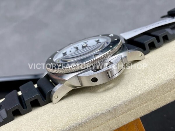 VS Factory Panerai Submersible Bianco Pam02223 42mm Steel Rubber Strap White Dial