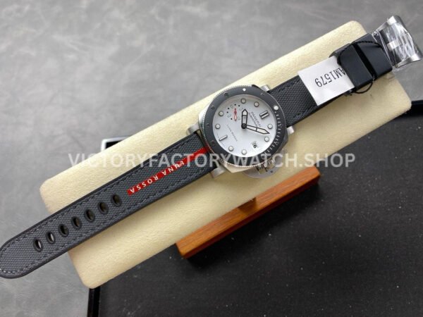 VS Factory Panerai Submersible Luna Rossa Pam01579 42mm Steel Rubber Strap White Dial