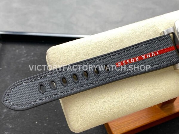 VS Factory Panerai Submersible Luna Rossa Pam01579 42mm Steel Rubber Strap White Dial