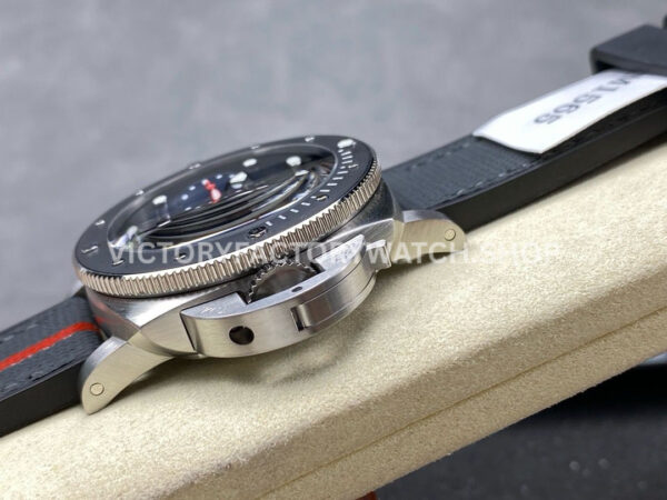 VS Factory Panerai Submersible Luna Rossa Pam1565 42mm Steel Rubber Strap Dark Blue Dial