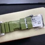 VS Factory Panerai Submersible PAM 01055 42mm Steel Verde Militare Green R (8) VS Factory Panerai Submersible Pam01055 42mm Steel Verde Militare Green Rubber Strap Verde Militare Green Dial