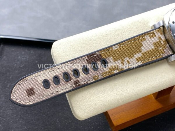 VS Factory Panerai Submersible Pam1518 44mm Steel Rubber Strap Black Dial