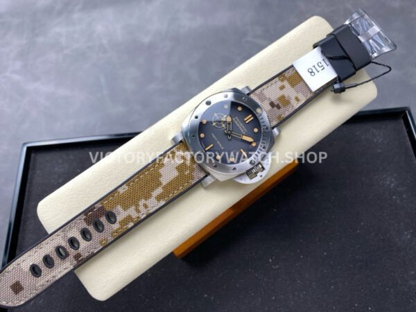 VS Factory Panerai Submersible Pam1518 44mm Steel Rubber Strap Black Dial