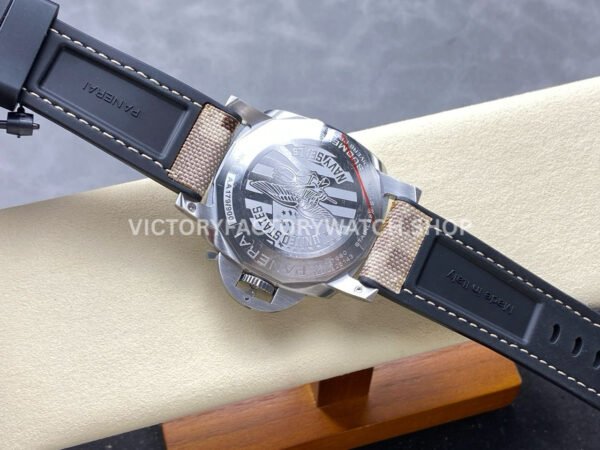 VS Factory Panerai Submersible Pam1518 44mm Steel Rubber Strap Black Dial