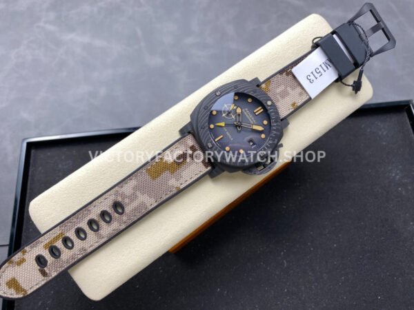 VS Factory Panerai Submersible Pam1513 44mm Carbon Fiber Rubber Strap Black Dial
