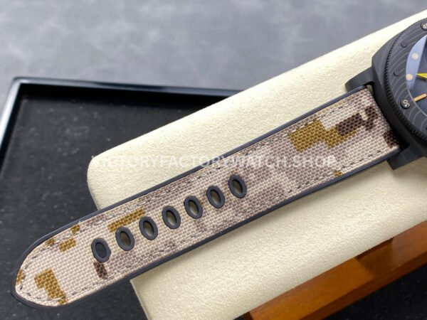 VS Factory Panerai Submersible Pam1513 44mm Carbon Fiber Rubber Strap Black Dial