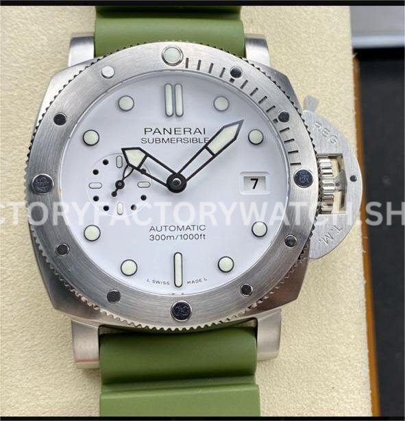 VS PAM01226 Panerai Submersible Bianco white dial 44mm