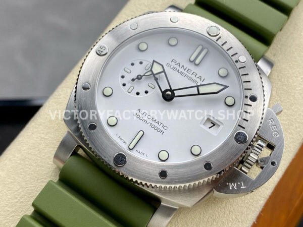VS Factory Panerai Submersible Quarantaquattro Bianco Pam1226 44mm Steel Green Rubber Strap White Dial