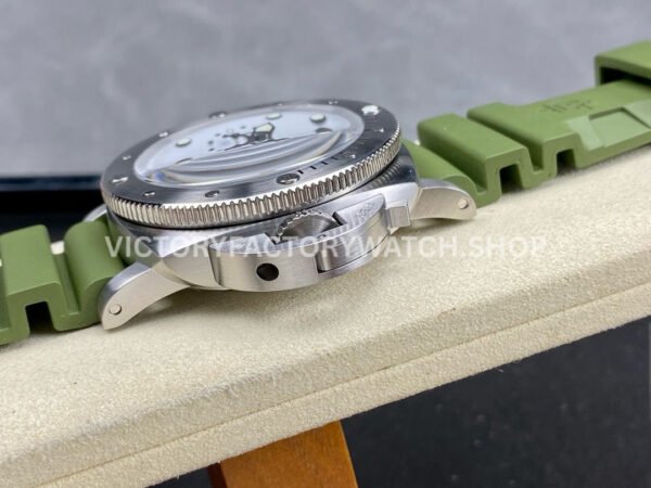 VS Factory Panerai Submersible Quarantaquattro Bianco Pam1226 44mm Steel Green Rubber Strap White Dial